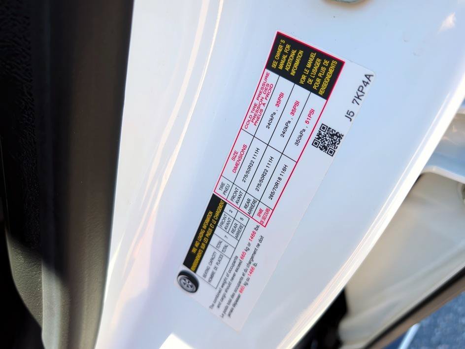 Certified Used 2026 Radiant White/Black Obsidian INFINITI AUTOGRAPH image 31