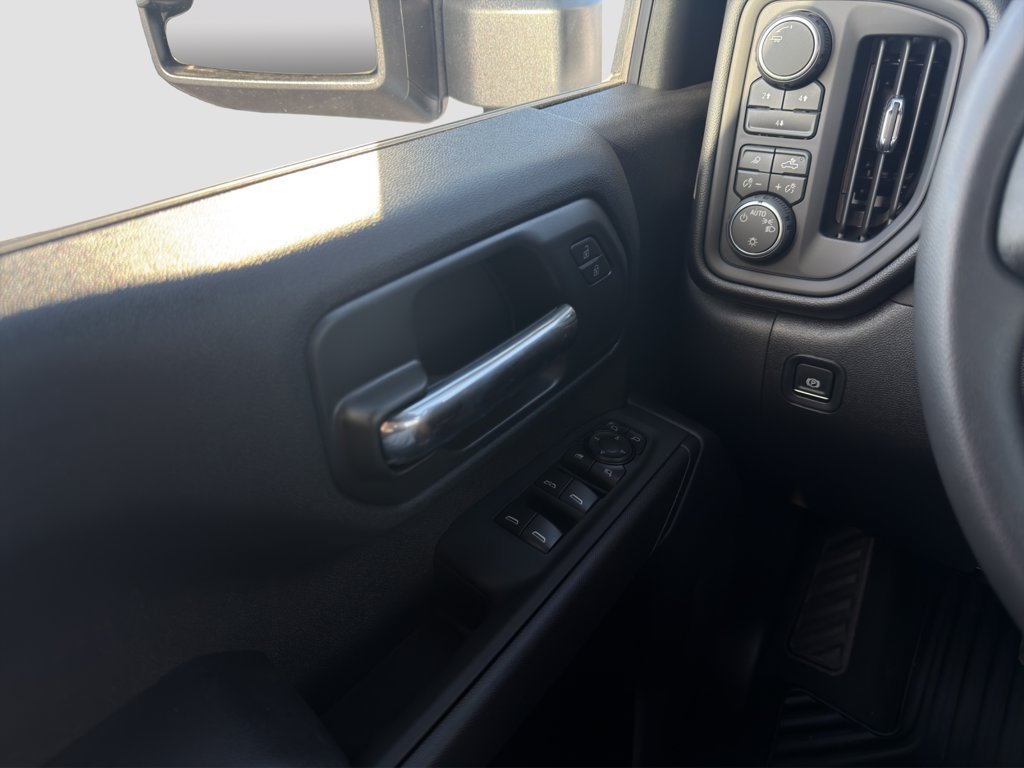 2026 Chevrolet Silverado 2500 HD Custom - Photo 30