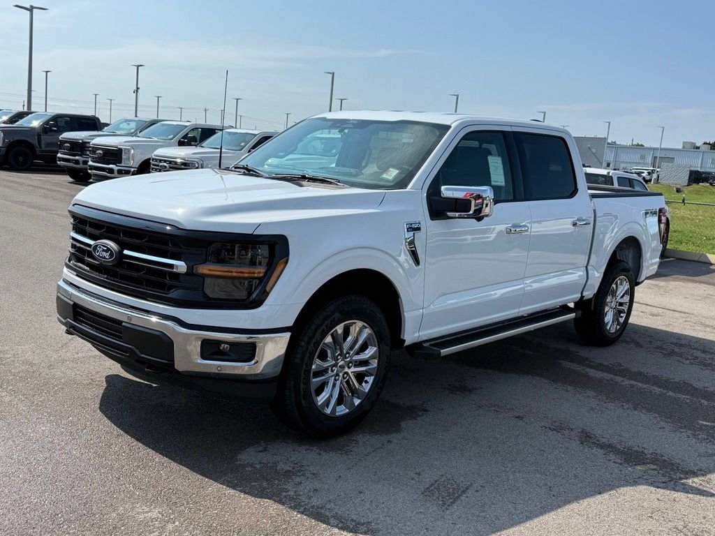 New 2026 Oxford White Ford XLT image 39