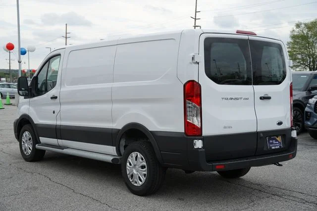 Certified Used 2024 White Ford Base image 5