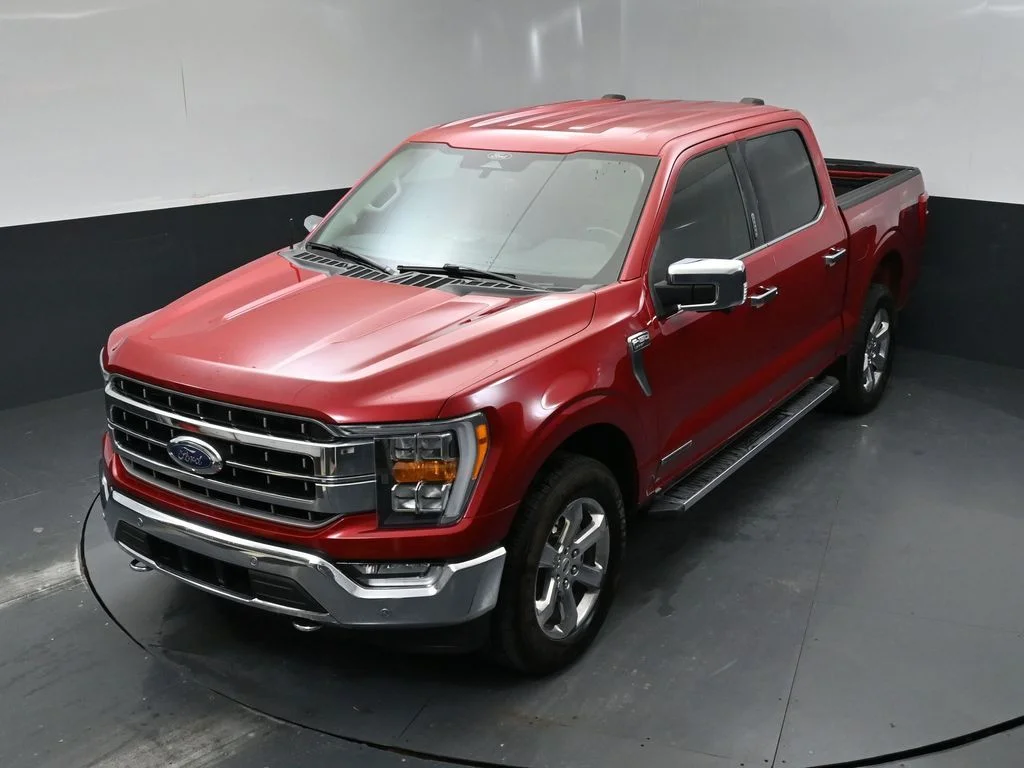 Used 2021 Red Ford Lariat image 14