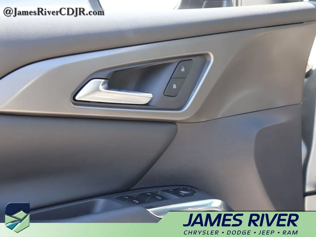 Used 2026 Gray Chevrolet LT image 23