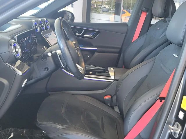 Used 2025  Mercedes-Benz GLC 63 AMG® S E Performance image 9