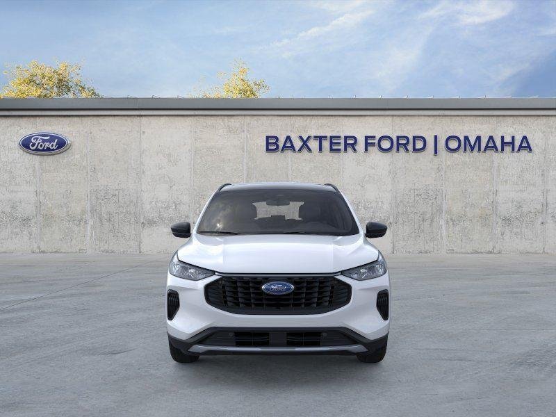 New 2025 Oxford White Ford Active image 21