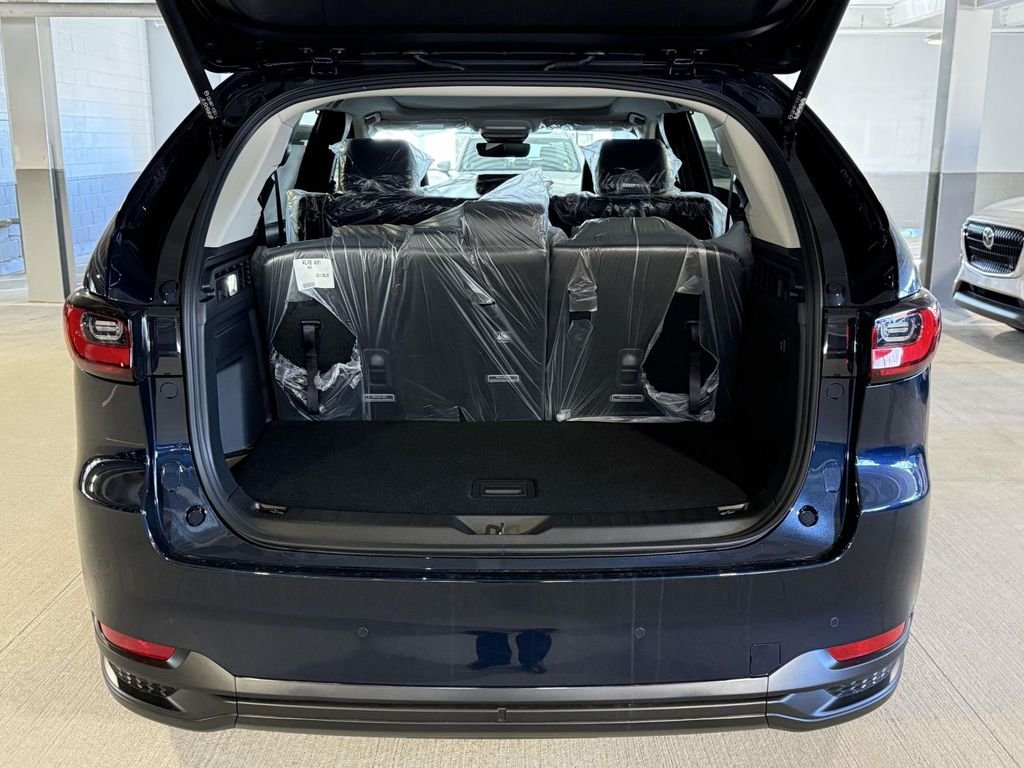2026 Mazda CX-90 Premium Package - Photo 28