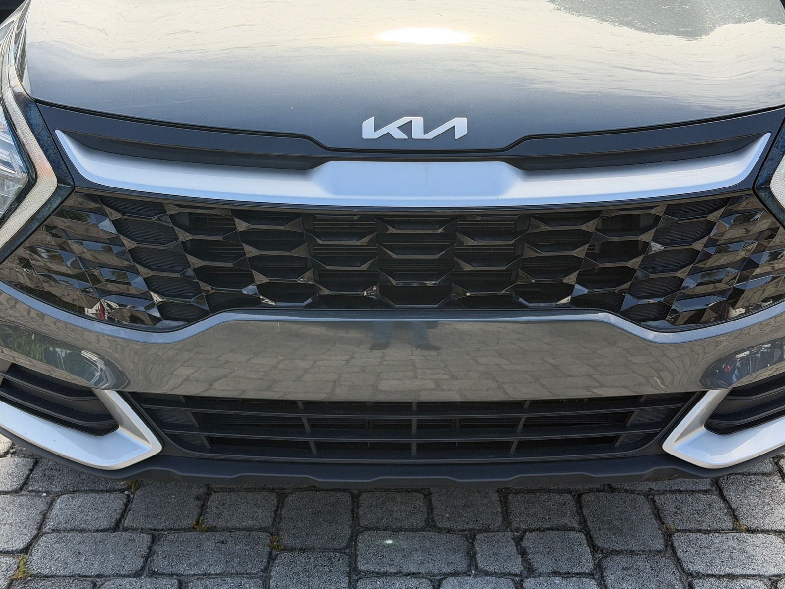 Used 2023 Gravity Gray Kia EX image 11