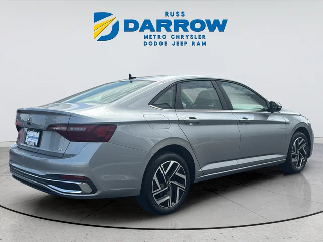 Used 2022 Silver Volkswagen 1.5T SEL image 5