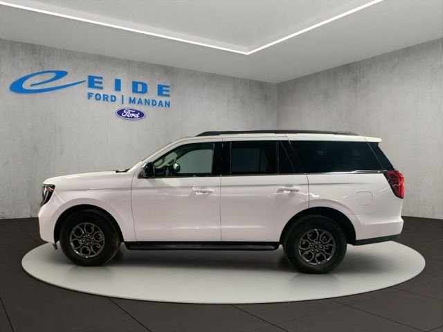 Used 2025 White Ford Active image 10