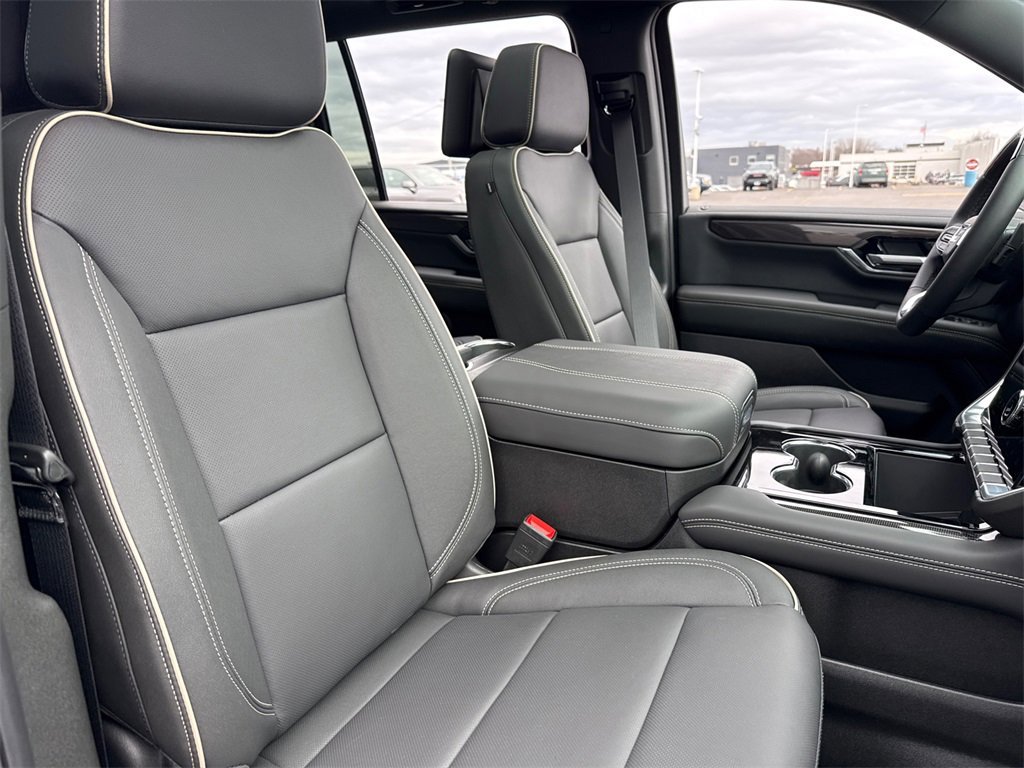2026 GMC YUKON XL - Image 39