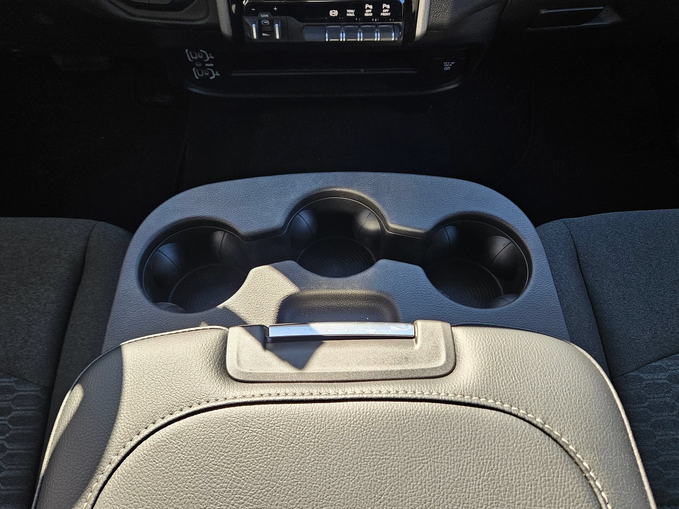 2026 RAM 2500 Tradesman - Photo 10