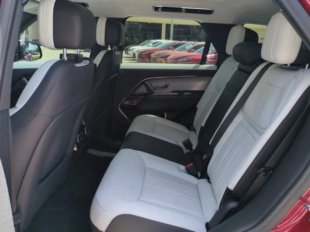 Used 2024 Red Land Rover Dynamic SE image 13