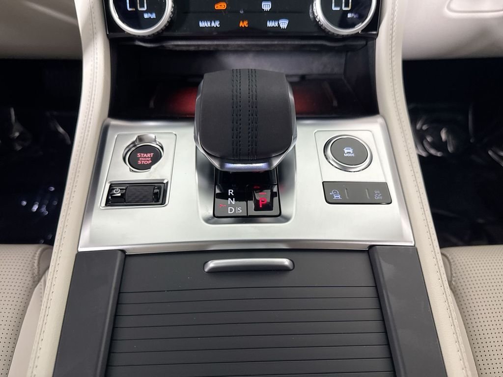 2026 Jaguar F-Pace R-Dynamic S - Photo 18