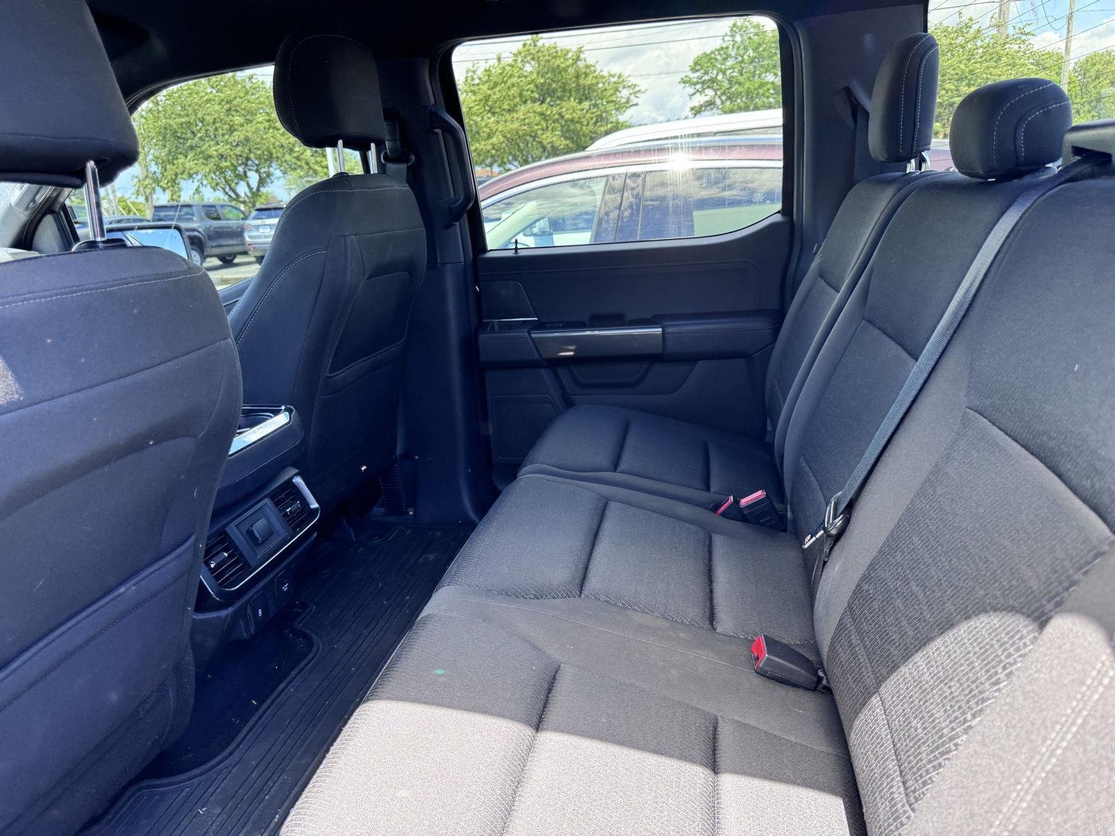 Used 2021 Agate Black Ford XLT image 9