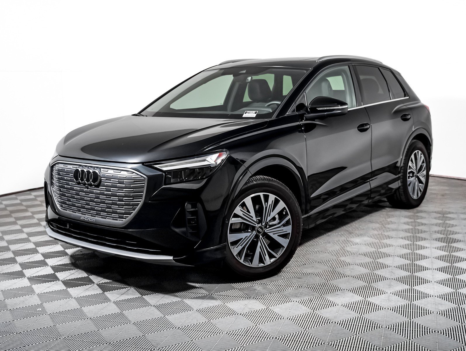2023 Audi Q4 e-tron Premium Plus