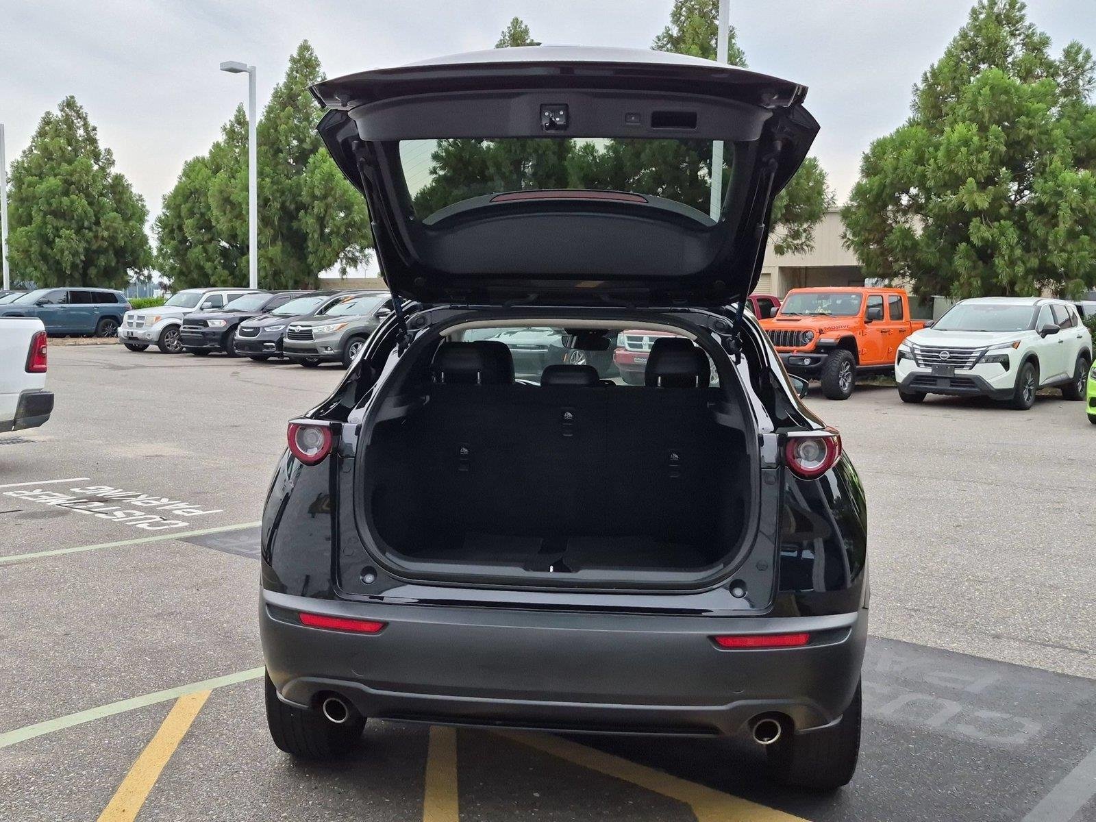 Used 2021 Jet Black Mica Mazda Select image 32