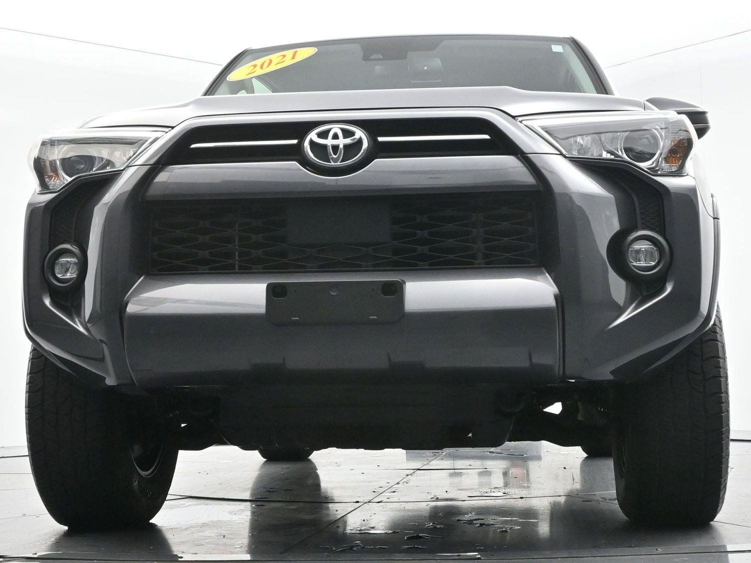 Used 2021 Magnetic Gray Metallic Toyota SR5 image 47