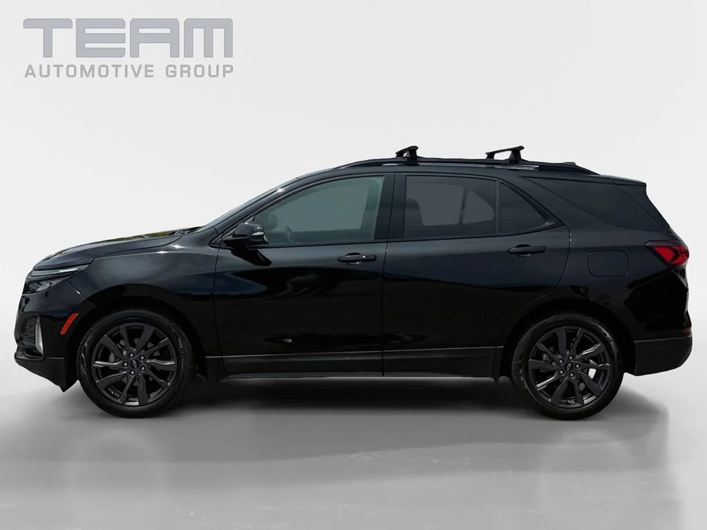 Used 2022 Mosaic Black Metallic Chevrolet RS image 4