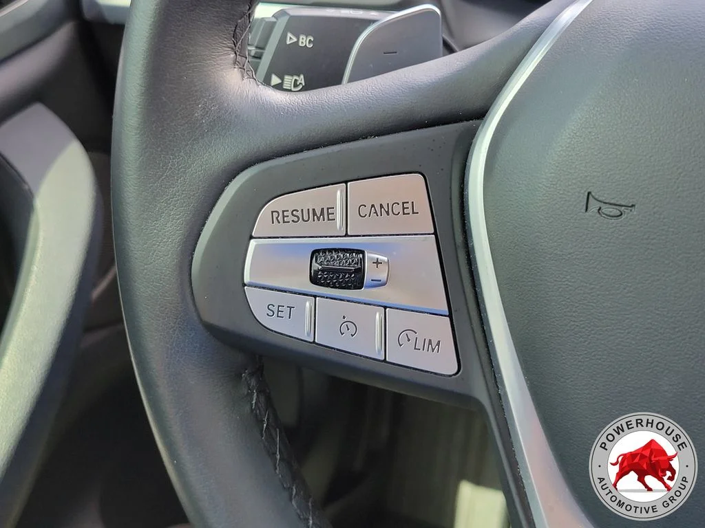 Used 2024 White BMW sDrive30i image 30