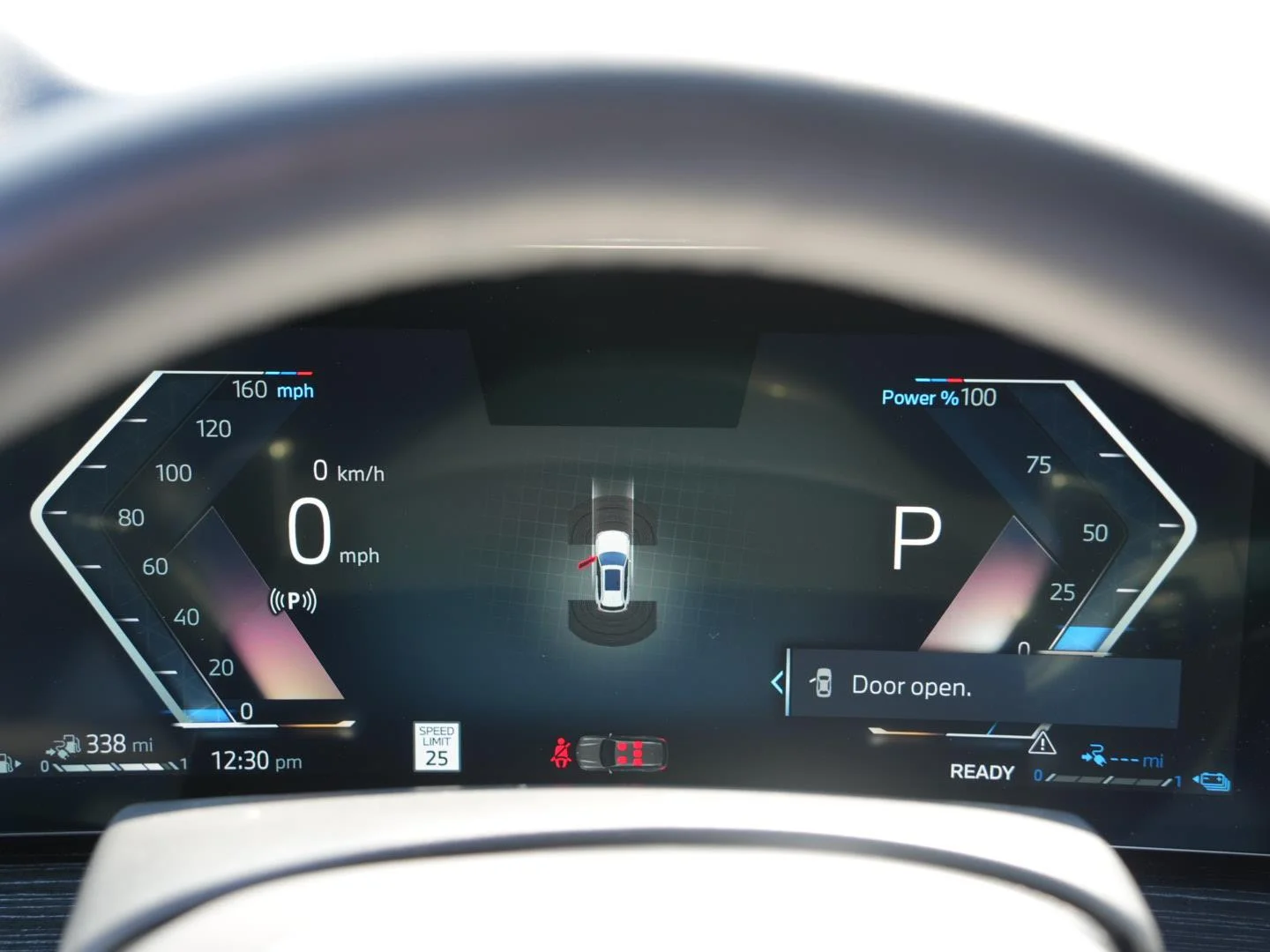 2025 BMW X5 50e - Photo 18