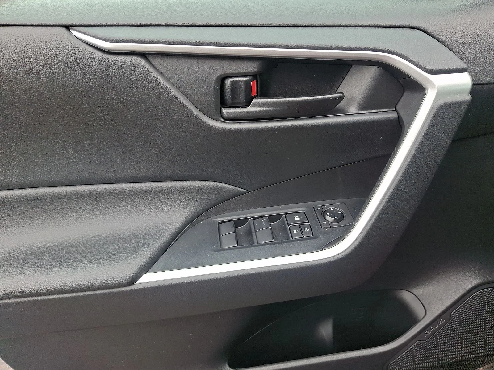Used 2023 Red Toyota LE image 13