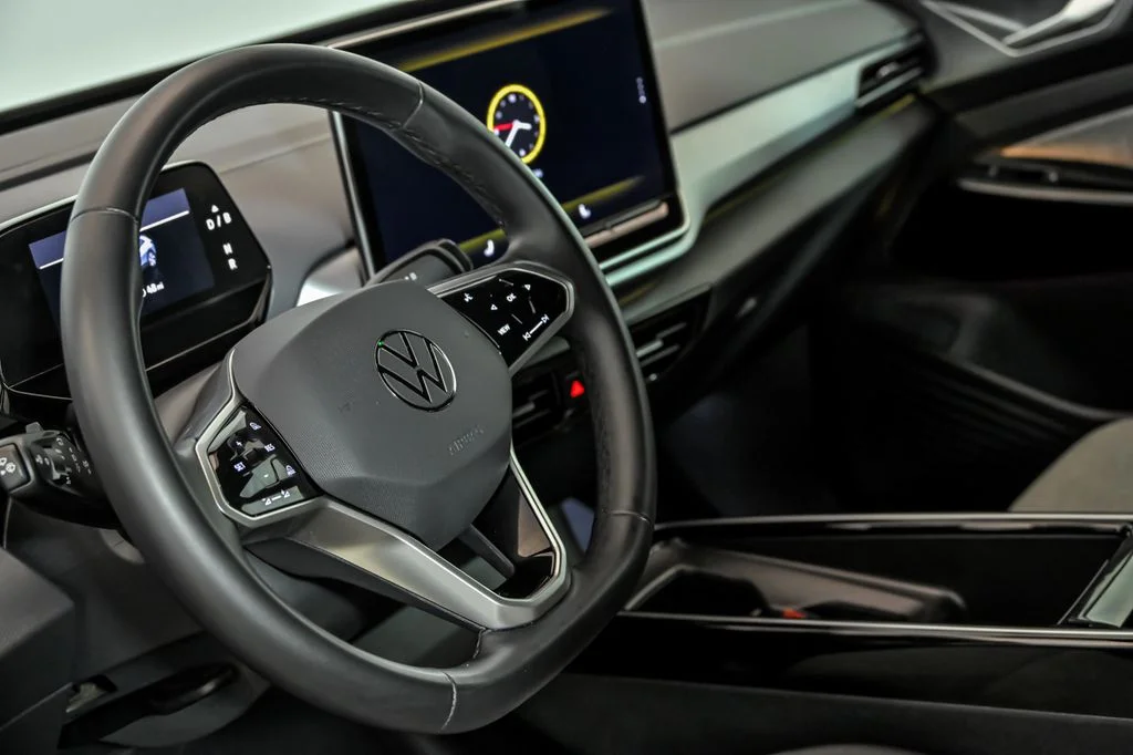 Certified Used 2024 Black Volkswagen Pro image 15