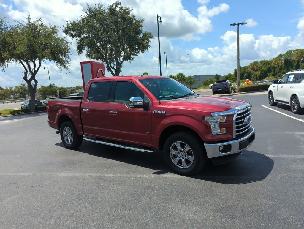 Used 2015 Red Ford XLT image 1