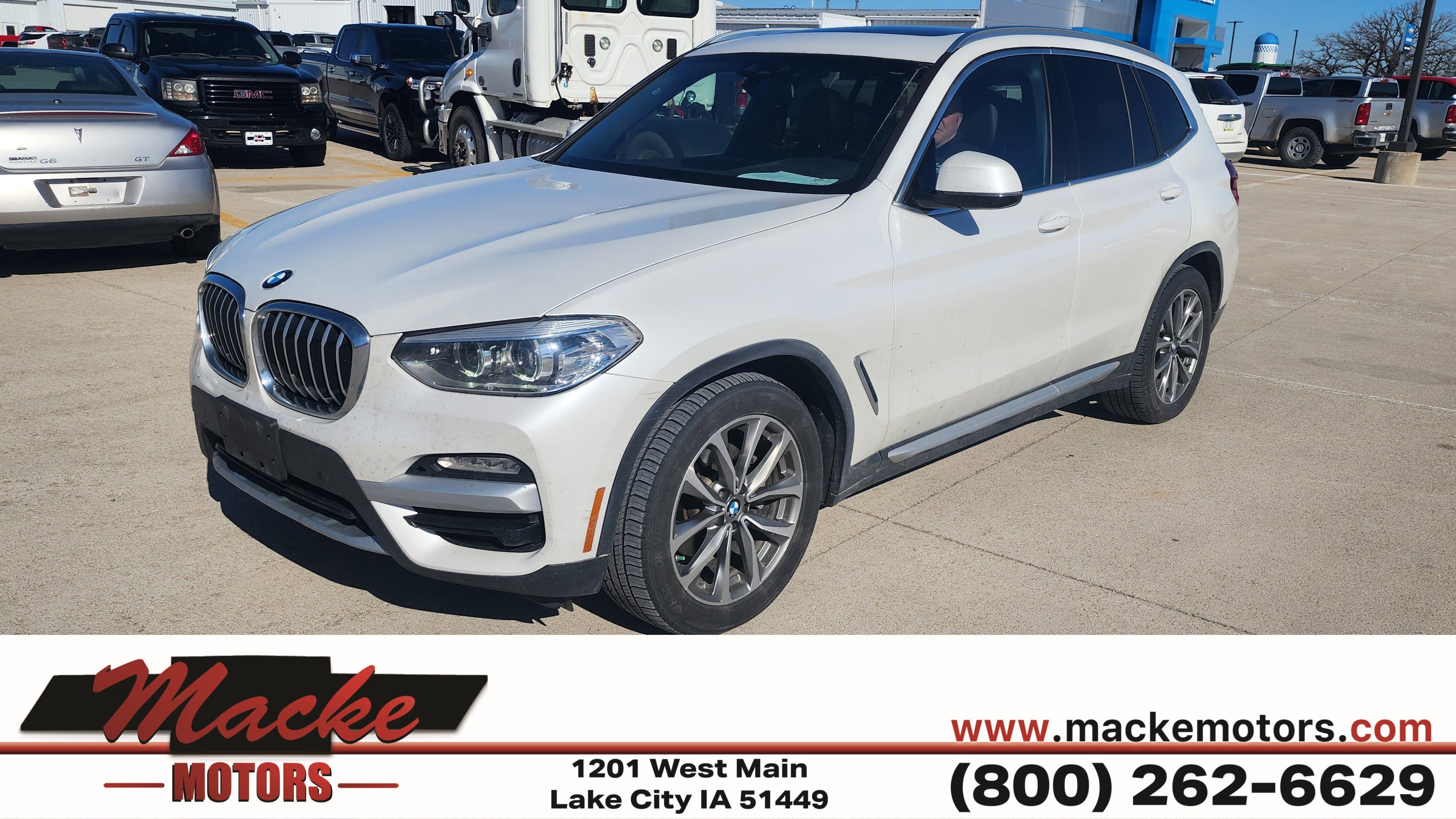 2018 BMW X3 xDrive30i's photo