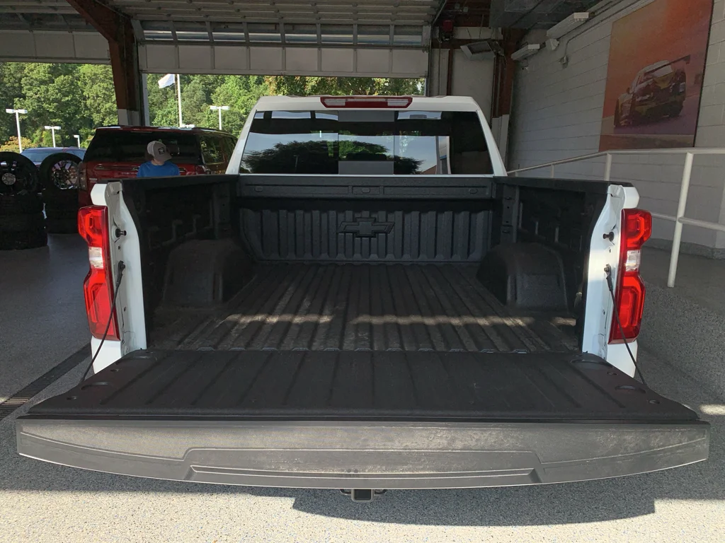 2026 Chevrolet Silverado 1500 RST - Photo 9