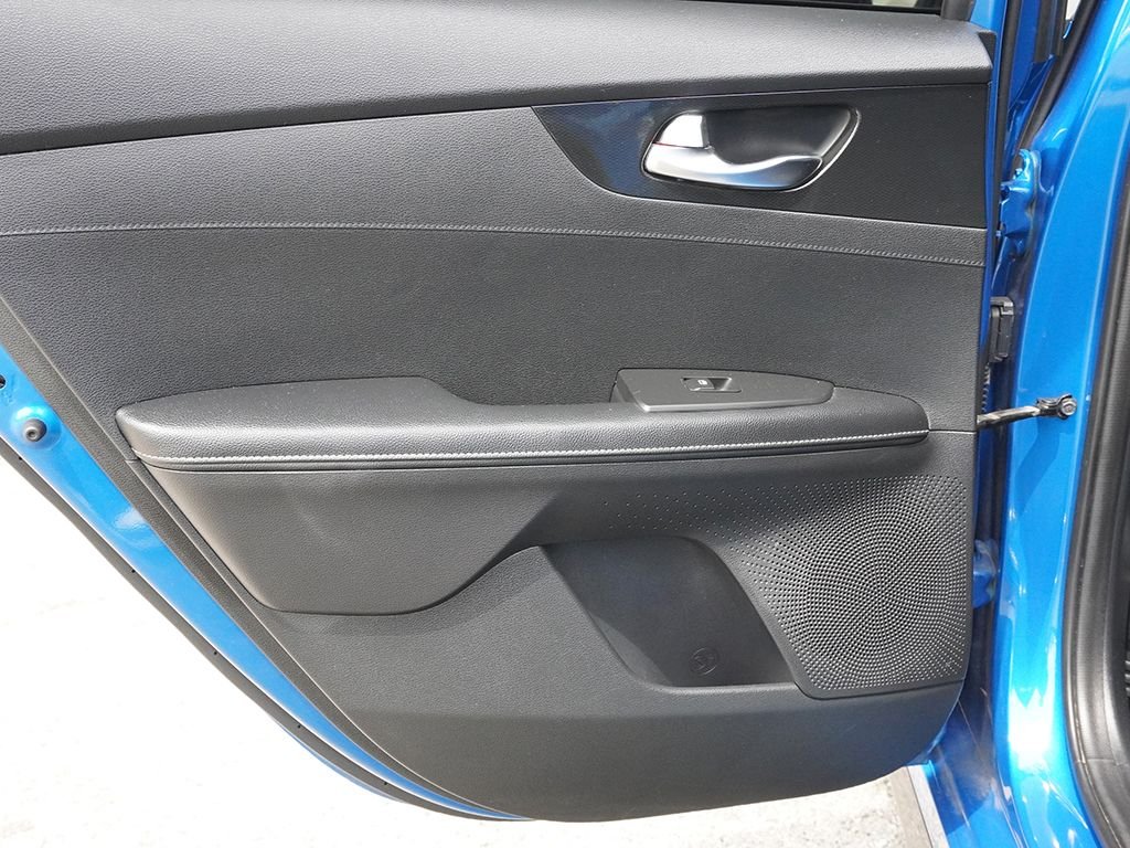 Used 2022 Blue Kia GT-Line image 20