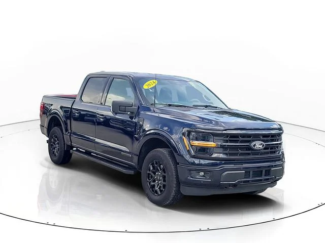 Used 2024 Blue Ford XLT image 3