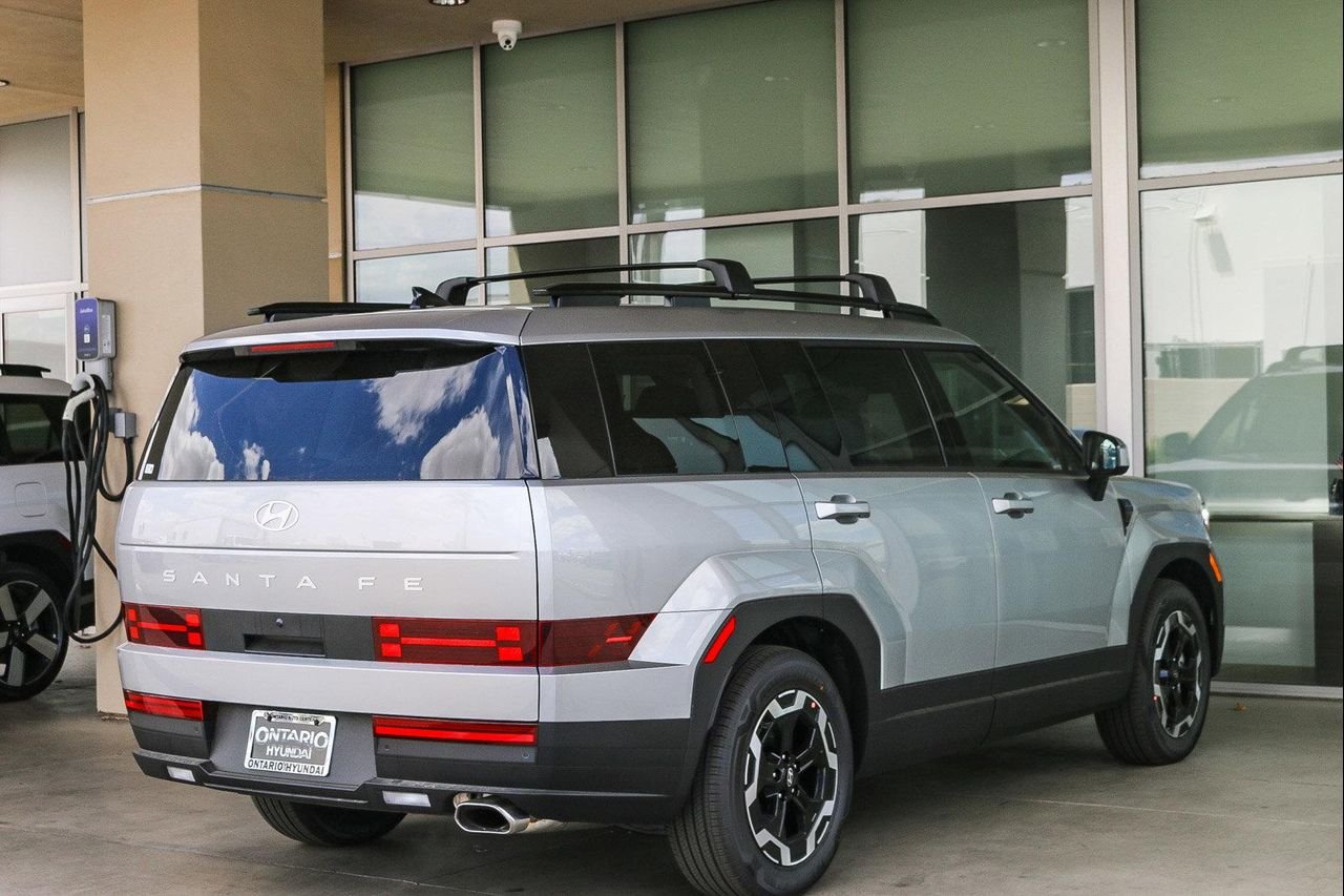 New 2026 Silver Hyundai SEL image 35
