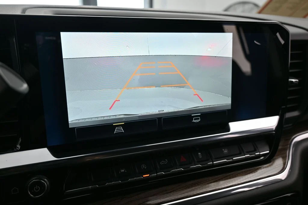 Used 2024 Black Chevrolet LT image 17