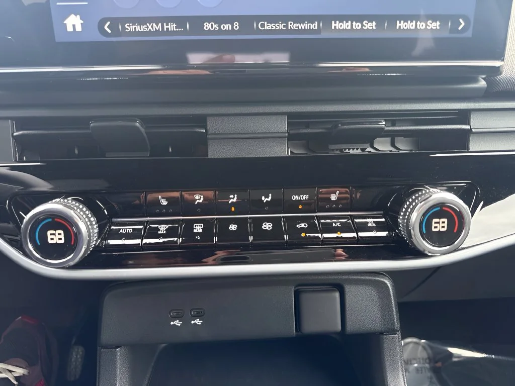 Used 2026 White Honda EX image 14