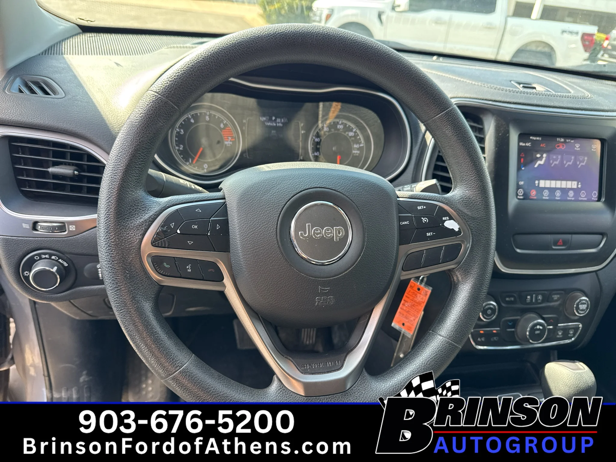 Used 2020 Billet Silver Metallic Clearcoat Jeep Latitude image 15