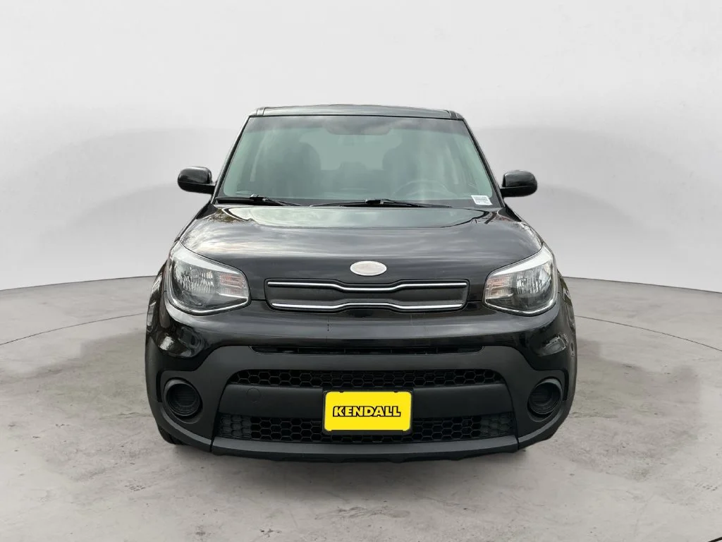 Used 2019 Black Kia Base image 2