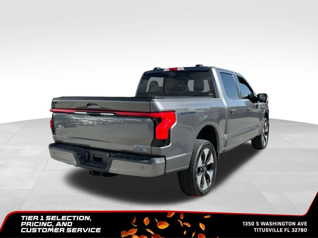 Used 2023 Gray Ford Platinum image 6