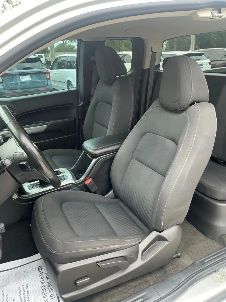 Used 2017 Silver Chevrolet LT image 41
