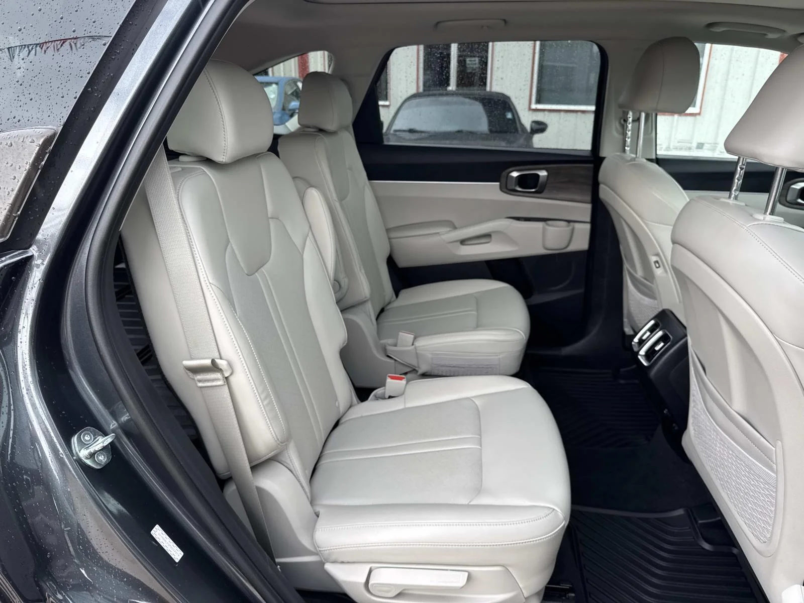 Used 2023 Gray Kia EX image 9