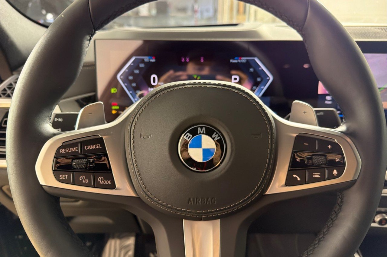 Used 2026 BLACK BMW xDrive40i image 21