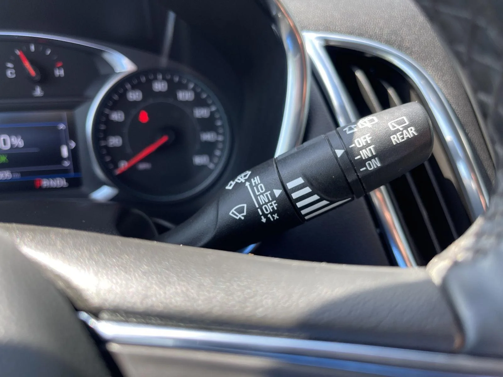 Used 2024 Summit White Chevrolet LT image 19