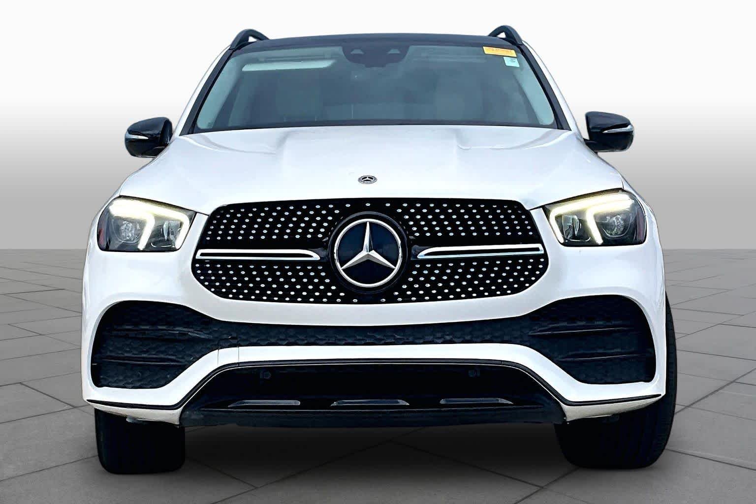 Used 2022 MANUFAKTUR Diamond White Metallic Mercedes-Benz GLE 350 image 4