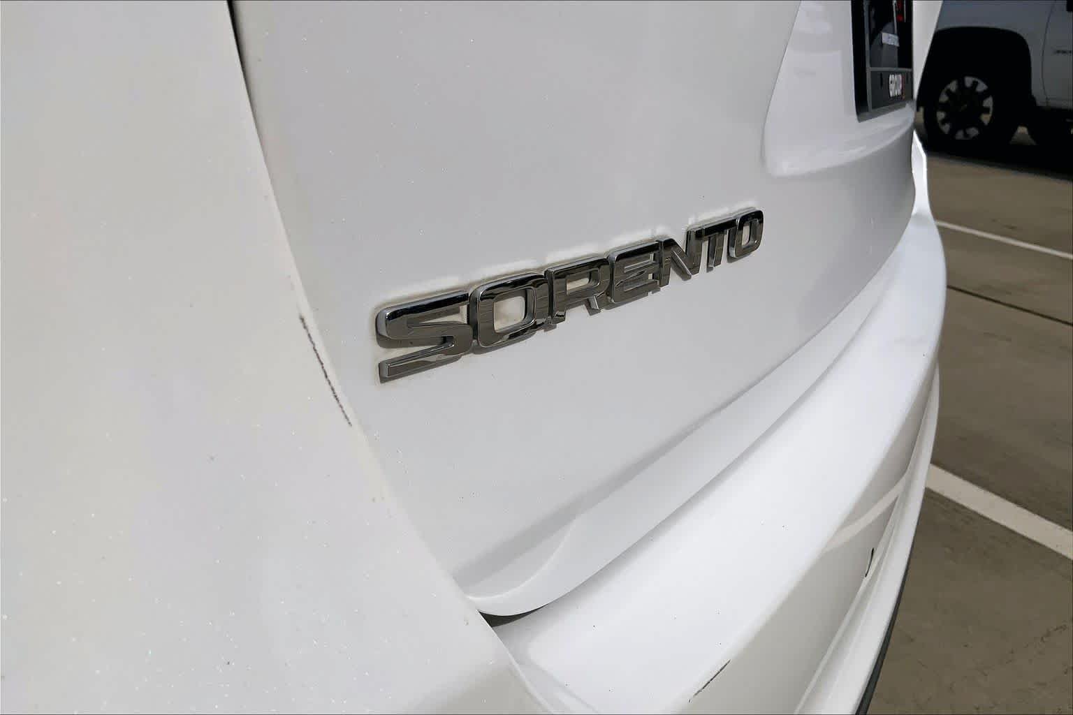 Used 2020 Snow White Pearl Kia EX V6 image 30