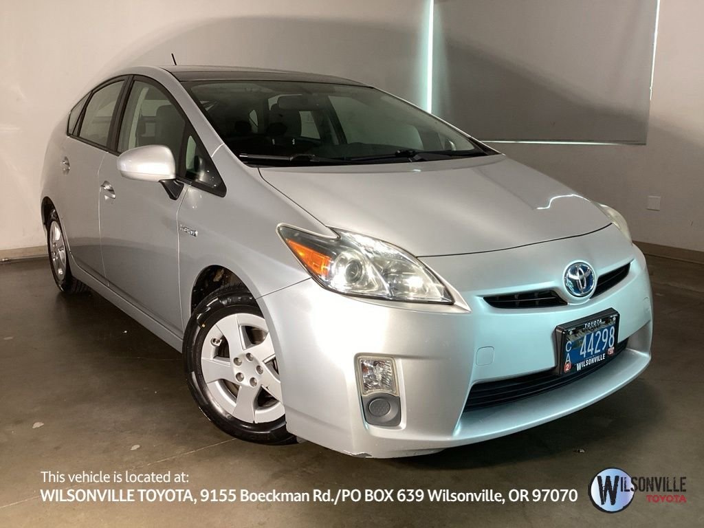2010 Toyota Prius I (Fleet)'s photo