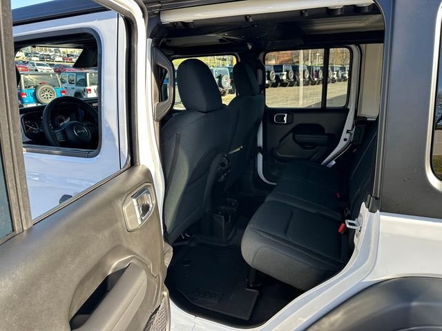 New 2026 Bright White Clear-Coat Exterior Paint Jeep Sport S image 12