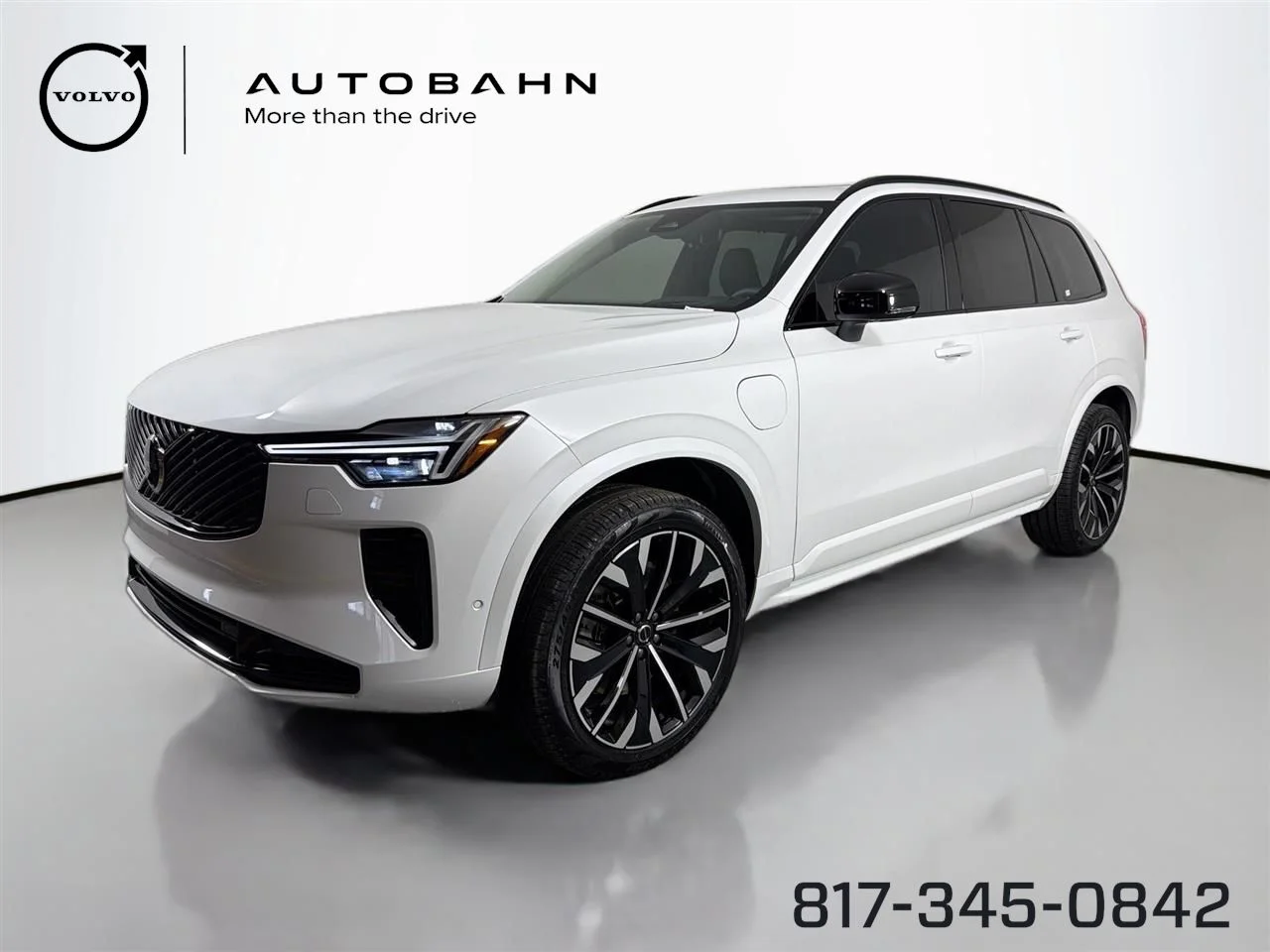 2026 Volvo XC90 T8 Recharge Ultra Dark 6-Seater 4WD's photo