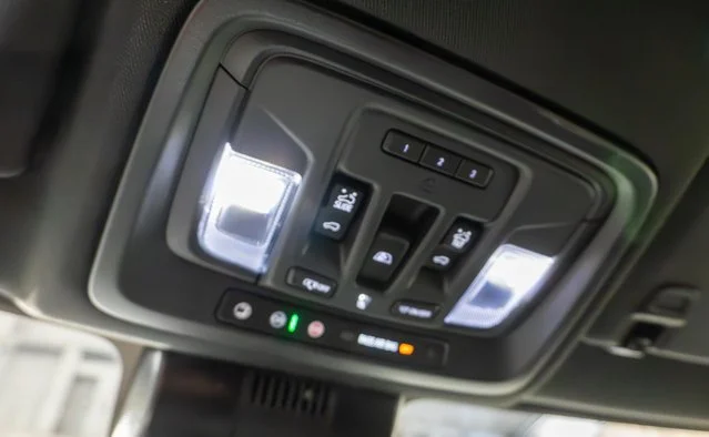 2026 Chevrolet Silverado 1500 High Country - Photo 35