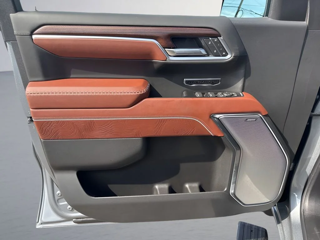 New 2026 Sterling Metallic GMC Denali Ultimate image 29