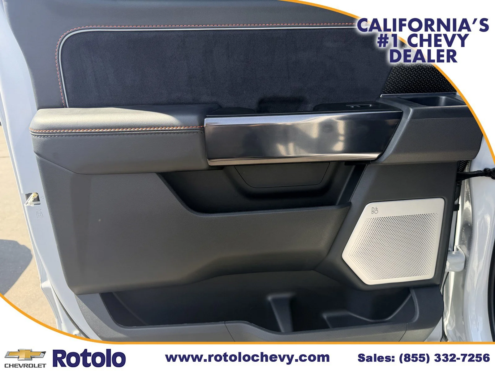 Used 2025 SPACE WHITE METAL Ford Raptor image 18