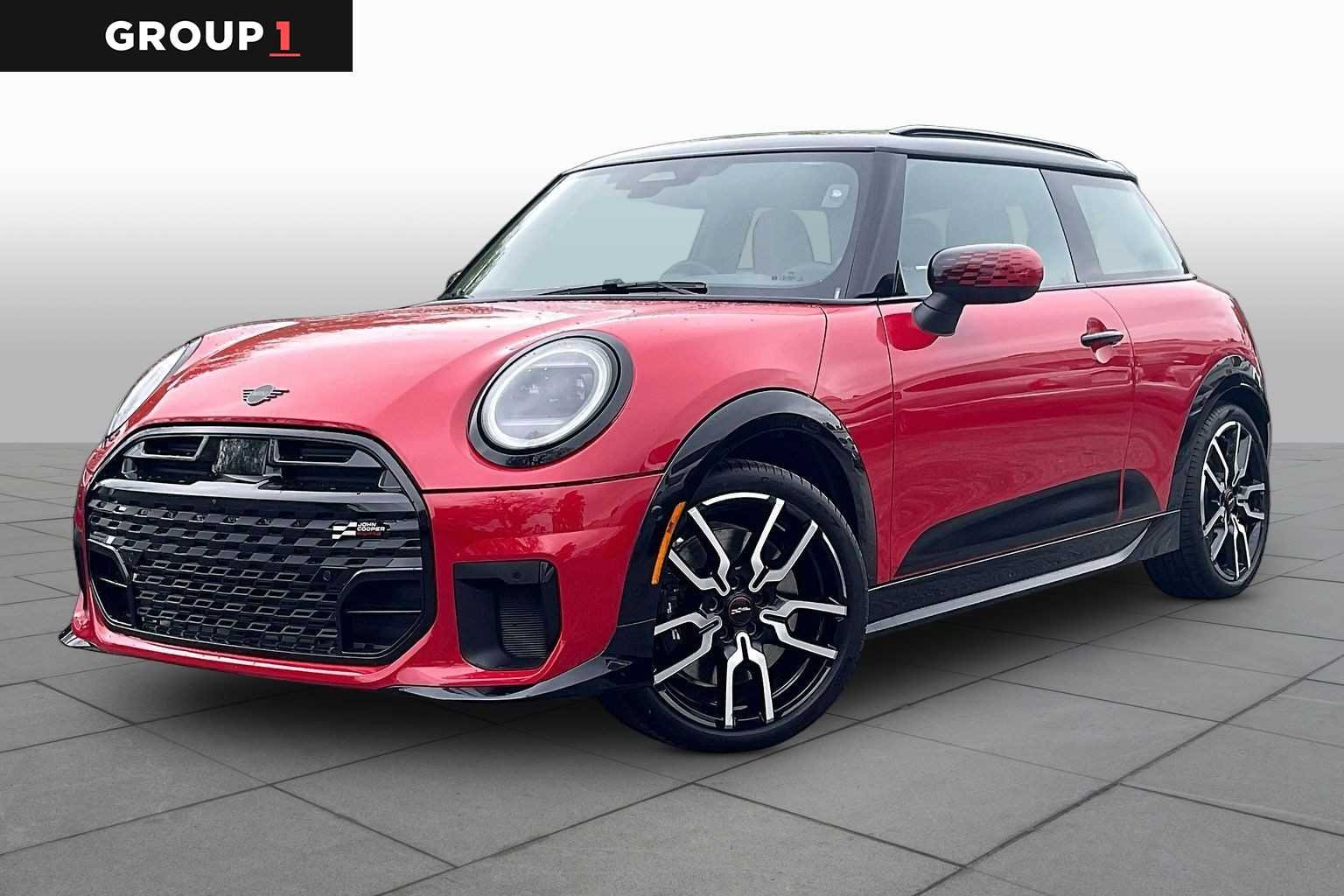 2026 MINI Hardtop Cooper S's photo