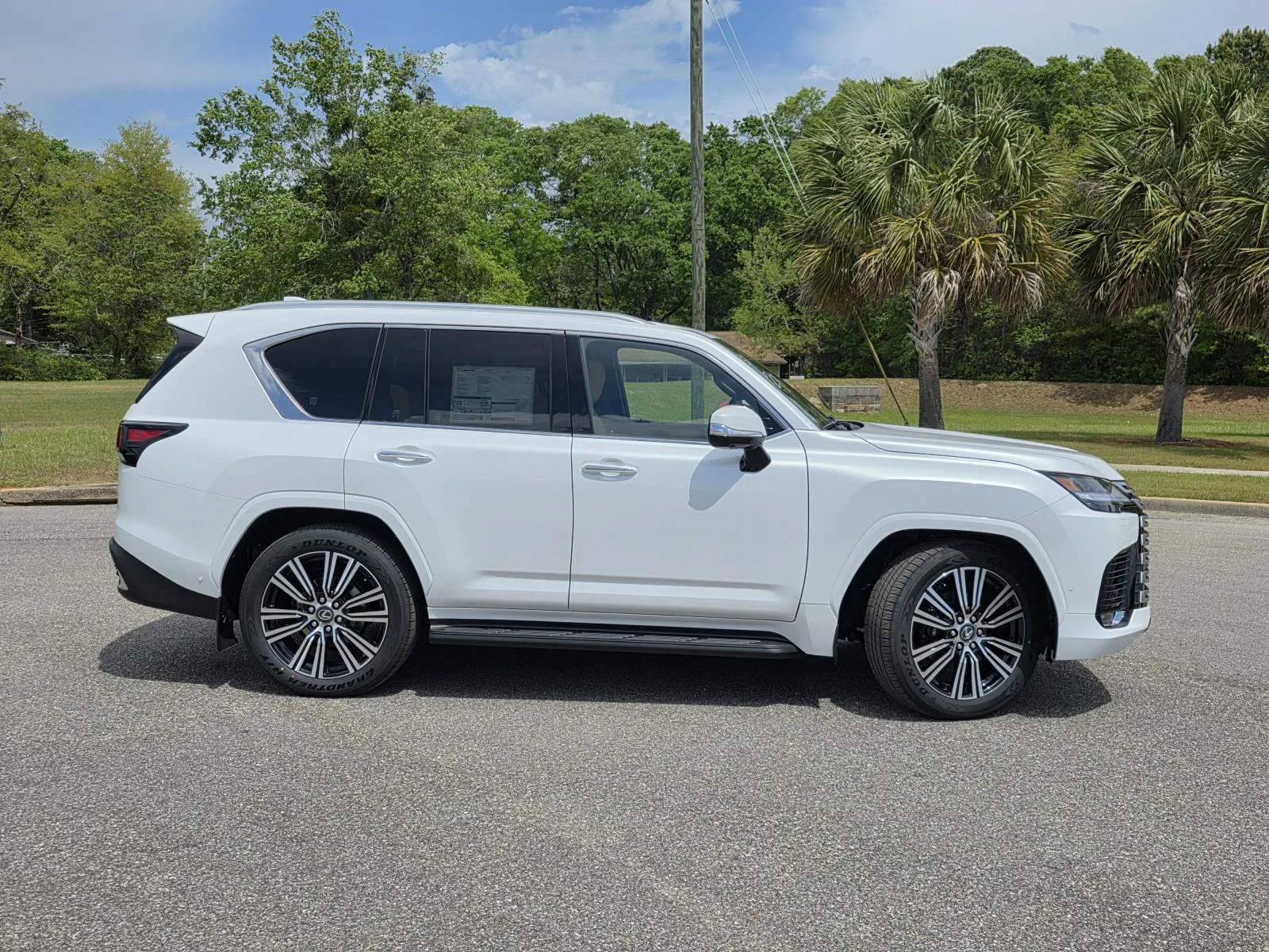 2026 Lexus LX 700h Luxury - Photo 46